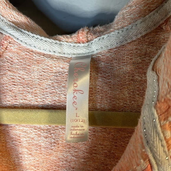Peach Chevron zip up hoodie - Picture 3 of 15